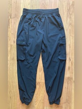 Under Armour Celliant Rush Mens Medium Lined Black Cargo Pants Joggers